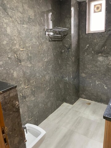 Attached Bathroom in 1 BHK Builder Floor at Sector 30 – for Rent