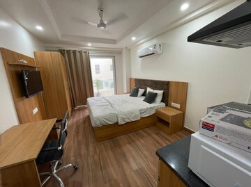 Bedroom in 1 BHK Builder Floor at Sector 30 – for Rent