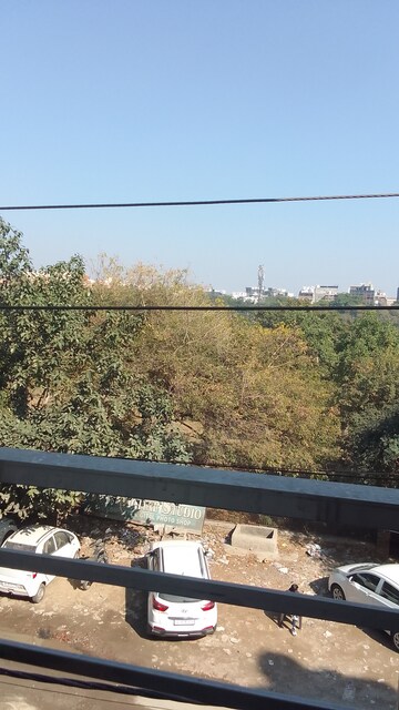 Master Bedroom in 1 BHK Builder Floor at Rohini Sector 24 – for Sale