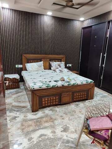 Bedroom in 3 BHK Apartment at Conscient Heritage One, Sector 62 – for Rent