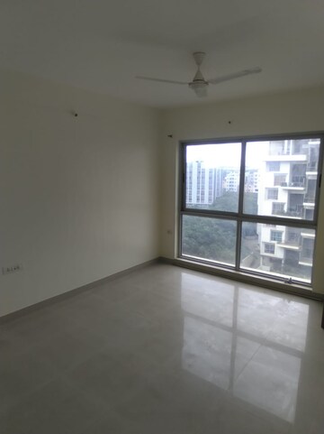 Room in 2 BHK Apartment at Colonnade Apartment, Kharadi – for Rent