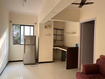 Room in Studio Apartment at Piccadilly 1 CHS, Goregaon East – for Rent