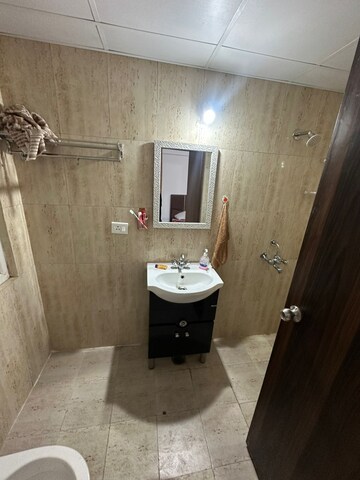 Bathroom in 3.5 BHK Apartment at Strategic Royal Court, Sector 16 Greater Noida – for Rent