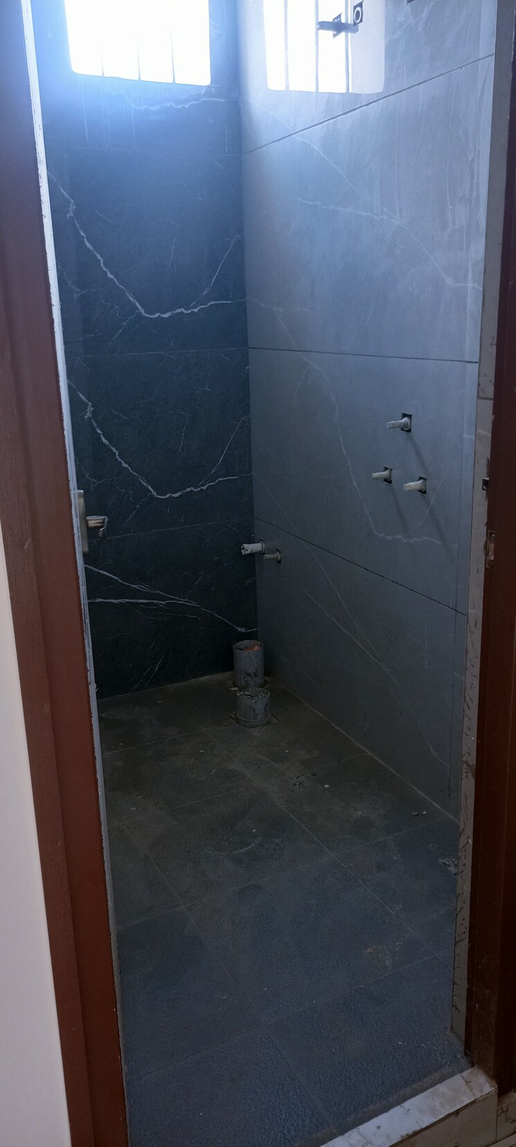 Bathroom, maruthi sevanagar 2 Bedroom 712 Sq.Ft. Apartment In Maruthi Sevanagar Bangalore 8111941