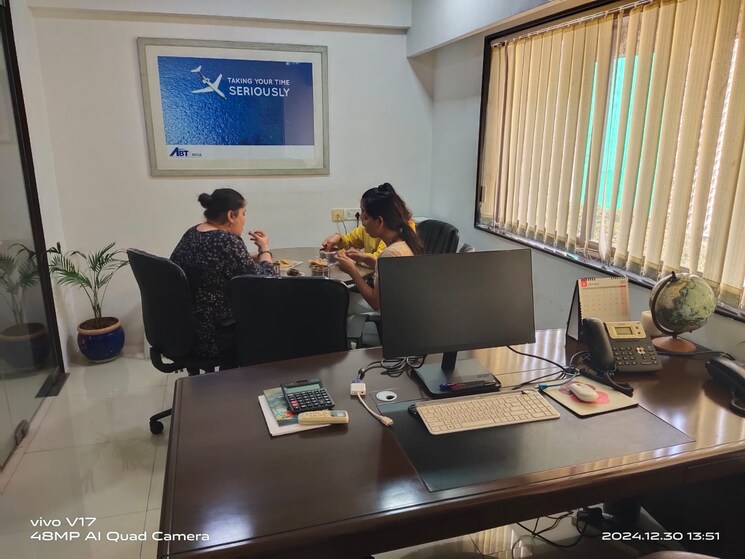 Living Room, omkar-the-summit-business-bay Commercial Office Space 750 Sq.Ft. In Andheri East Mumbai 8111821