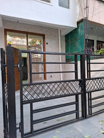 Balcony in 3 BHK Builder Floor at Shakti Khand 2 – for Sale