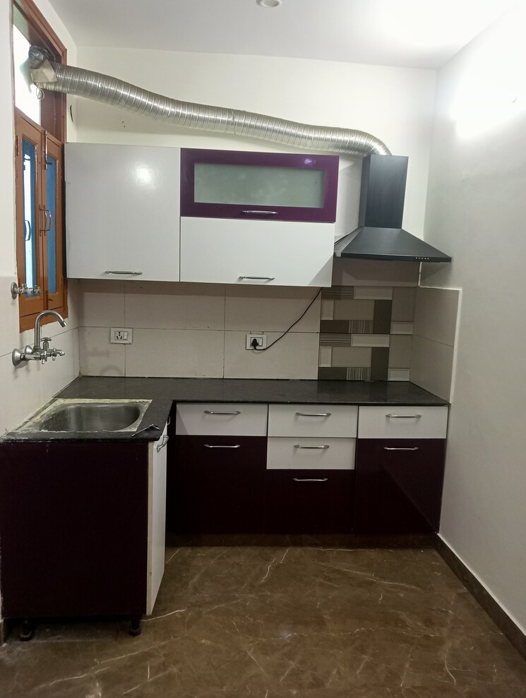 Kitchen, shakti khand 2 Bedroom 950 Sq.Ft. Builder Floor In Shakti Khand Ghaziabad 8111894
