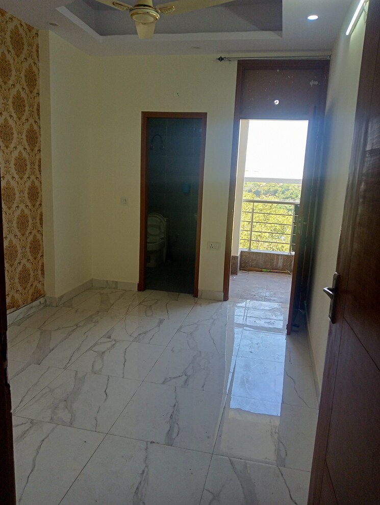 Room, shakti khand 2 Bedroom 950 Sq.Ft. Builder Floor In Shakti Khand Ghaziabad 8111894