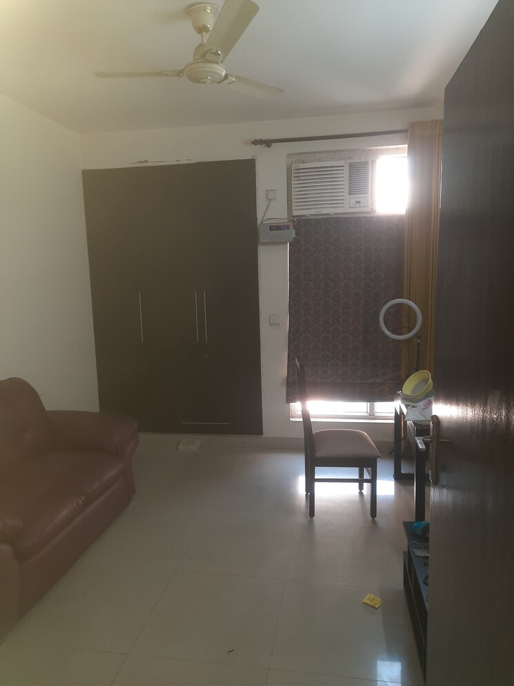 undefined, omaxe-grand 2 Bedroom 1110 Sq.Ft. Apartment In Sector 93b Noida 8111950