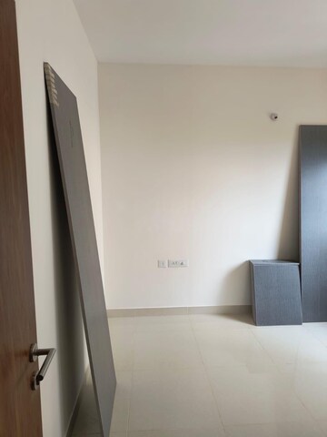 Furnished Amenities in 1 BHK Apartment at Prestige Primrose Hills, Banashankari 6th Stage – for Rent