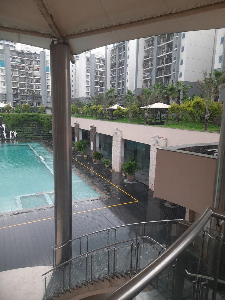 Balcony, omaxe-grand 3 Bedroom 1600 Sq.Ft. Apartment In Sector 93b Noida 8111973