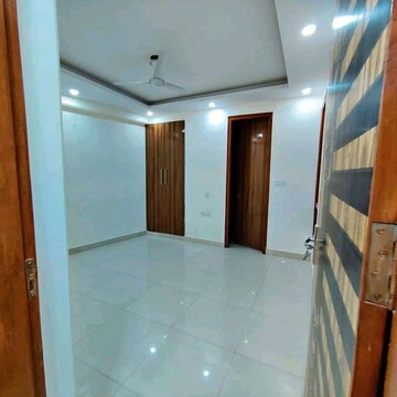 2 BHK Builder Floor For Rent in Saket