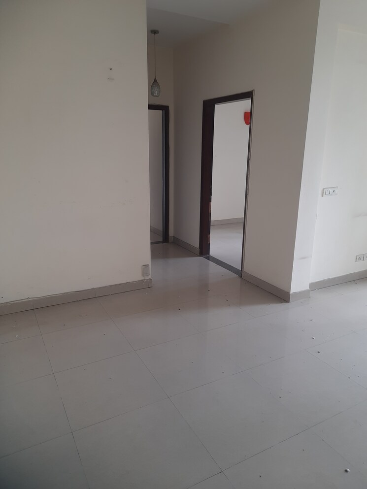 undefined, omaxe-grand 3.5 Bedroom 1911 Sq.Ft. Apartment In Sector 93b Noida 8111999