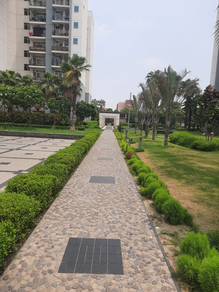 Exterior View, omaxe-grand 3.5 Bedroom 1911 Sq.Ft. Apartment In Sector 93b Noida 8111999