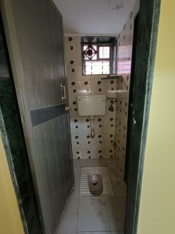 Bathroom in 1 BHK Apartment at Mangalya Andheri East, Andheri East – for Rent