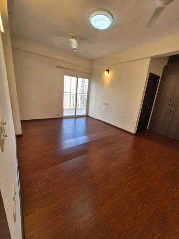 Room in 3 BHK Builder Floor at Saket – for Sale