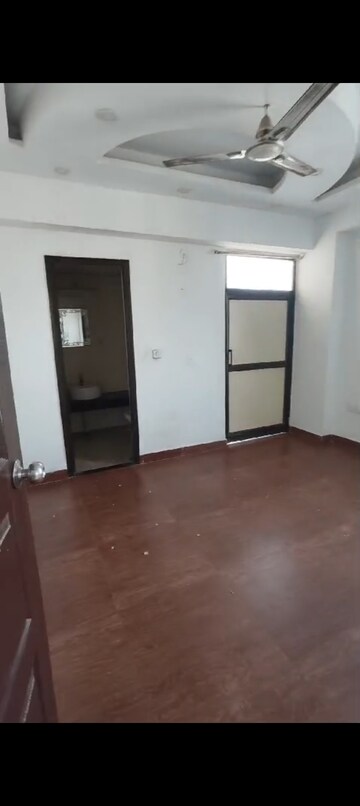 Room in 3 BHK Apartment at LandCraft River Heights, Raj Nagar Extension – for Sale