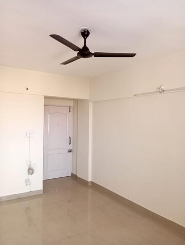 Room in 2 BHK Apartment at Gurukrupa Astter, Wadgaon Sheri – for Sale