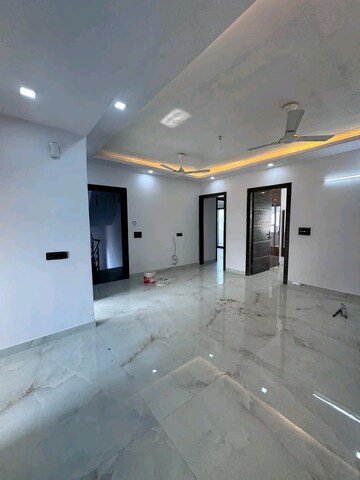 Living Room in 3 BHK Builder Floor at Saket – for Sale