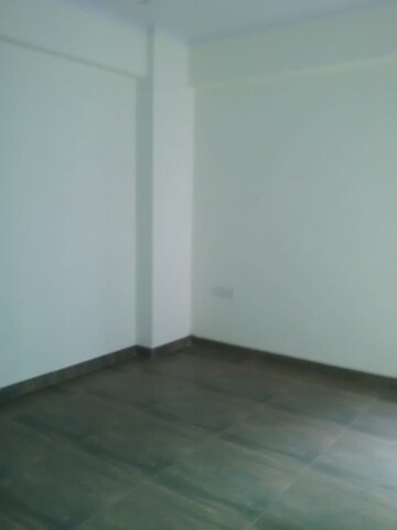 Room in 2 BHK Apartment at Mahagun Mywoods, Sector 16c Greater Noida – for Sale