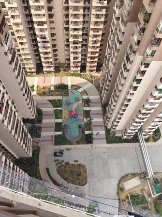 3 BHK Apartment For Rent in Landcraft Golflink Villas Pandav Nagar Ghaziabad  8112111