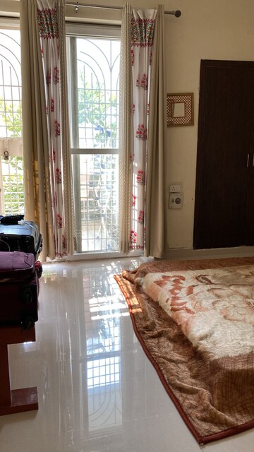 Living Room in 3.5 BHK Apartment at Orchid Island, Sector 51 – for Rent