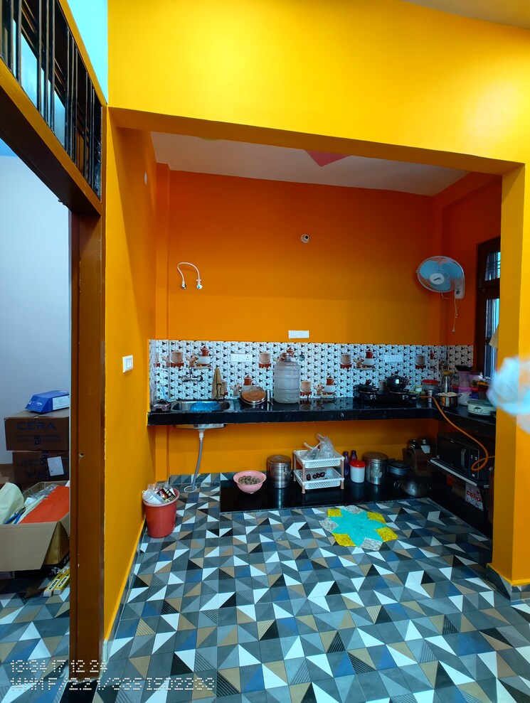 Kitchen, kalli paschim 3 Bedroom 1000 Sq.Ft. Independent House In Kalli Paschim Lucknow 8112267