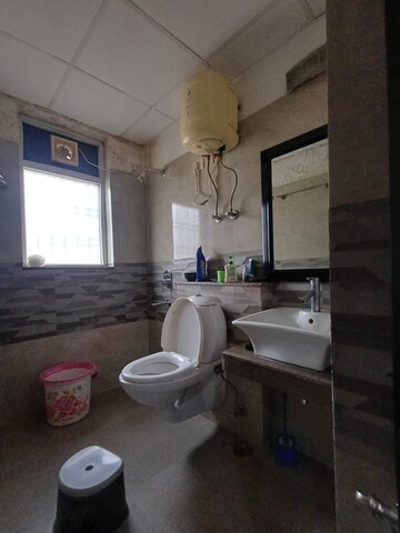 Bathroom in 3.5 BHK Apartment at Orchid Island, Sector 51 – for Rent