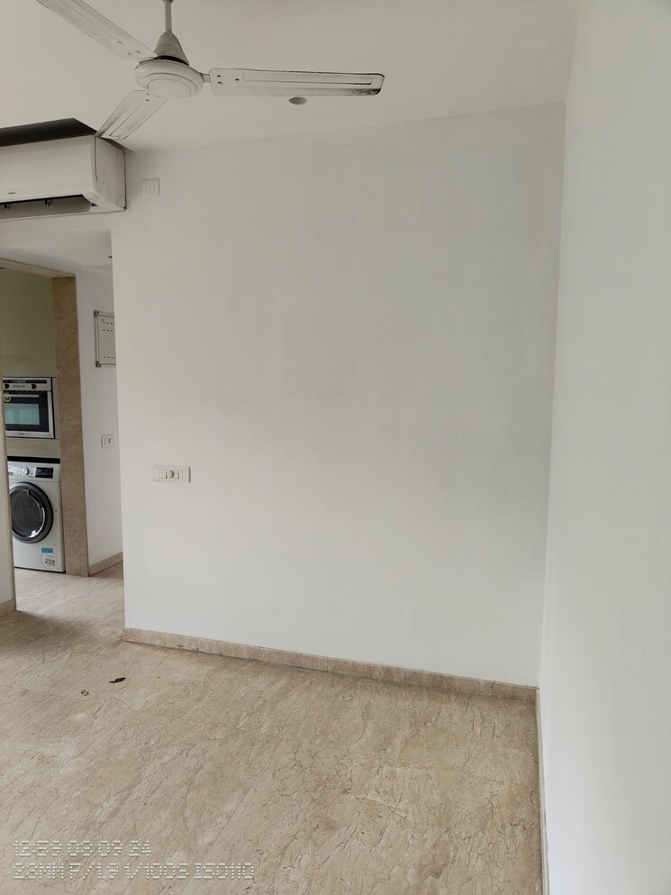 Room, castle-rock 2 Bedroom 750 Sq.Ft. Apartment In Powai Mumbai 8112223