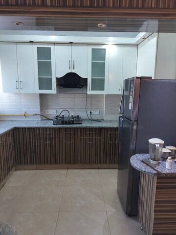 Kitchen in 3.5 BHK Apartment at Gardenia Gateway, Sector 75 – for Rent