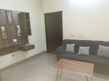 3 BHK Builder Floor For Rent in Sector 57