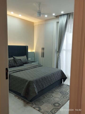 Bedroom in 3 BHK Apartment at Ambika Florence Park, North Mullanpur – for Rent