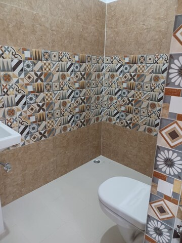 Furnished Amenities in 3 BHK Independent House at Aman Vihar – for Rent