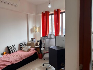 Team Area in 2 BHK Apartment at Shapoorji Pallonji Vicinia, Powai – for Rent