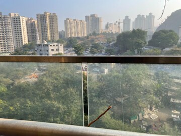 Swimming Pool in 2 BHK Apartment at Shapoorji Pallonji Vicinia, Powai – for Rent