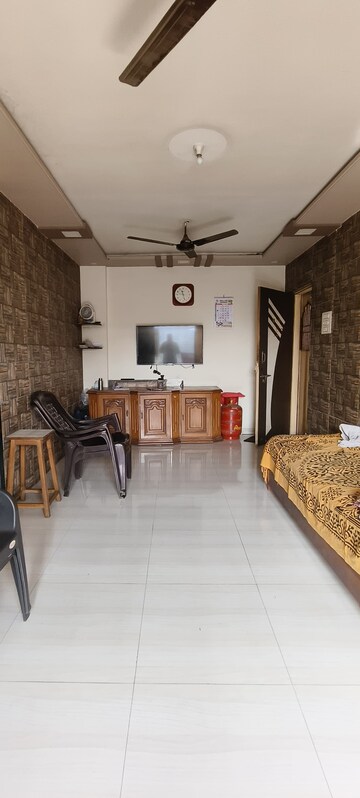 Living Room in 1 RK Apartment at Worli – for Rent