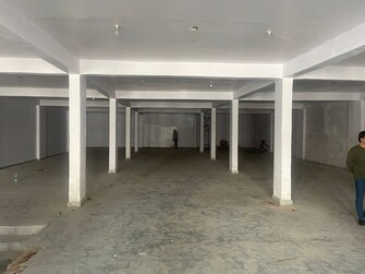 Commercial Showroom 1500 Sq.Ft. For Rent in Alambagh Lucknow  8112497