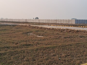 Plot Area in  Plot at Sector 29 Yamuna Expressway – for Sale