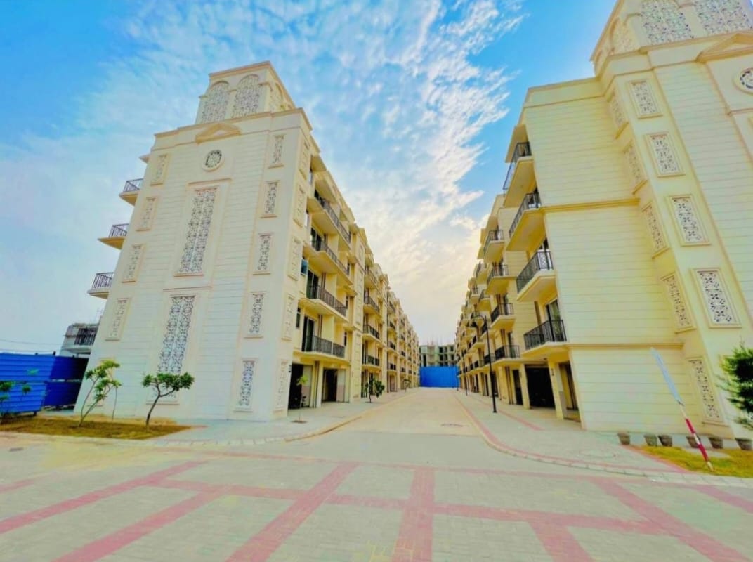 3 BHK Builder Floor For Sale in Signature Global Park