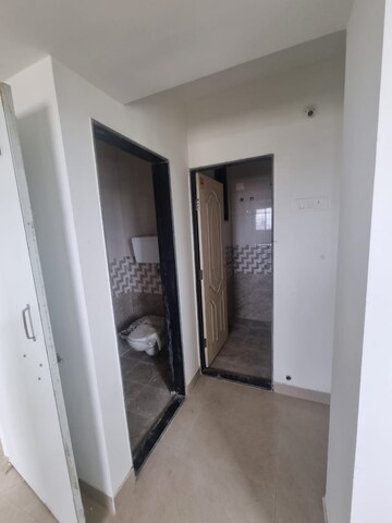 1 BHK Apartment at Goregaon West – for Rent