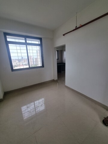 Room in 1 BHK Apartment at Goregaon West – for Rent