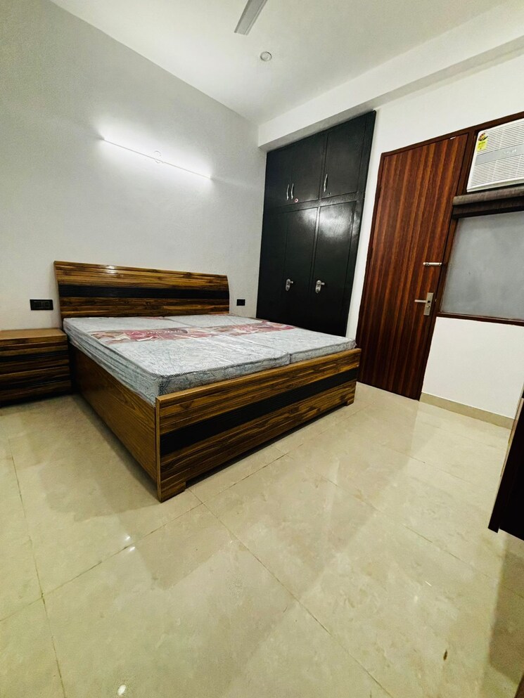 Bedroom, dlf-city-phase-iii 1 Bedroom 640 Sq.Ft. Builder Floor In Sector 24 Gurgaon 8112534