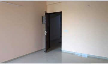Room in 2 BHK Apartment at Sector 16c Greater Noida – for Rent