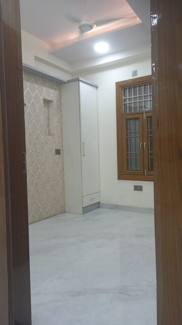 2 BHK Builder Floor For Rent in Amrapali Vaishali Vaishali Sector 3 Ghaziabad  8112586