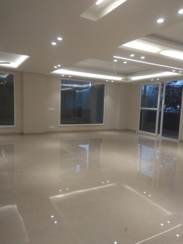 Living Room in 6 BHK Independent House at New Friends Colony – for Rent