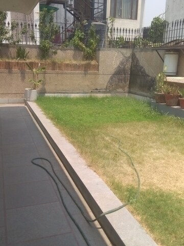Balcony in 6 BHK Independent House at New Friends Colony – for Rent
