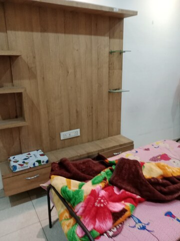 Bedroom in 1.5 BHK Builder Floor at Ansals Sushant City – for Rent