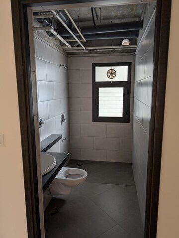 Bathroom in 3 BHK Apartment at Sobha Manhattan Towers Town Park, Hosur Road – for Sale