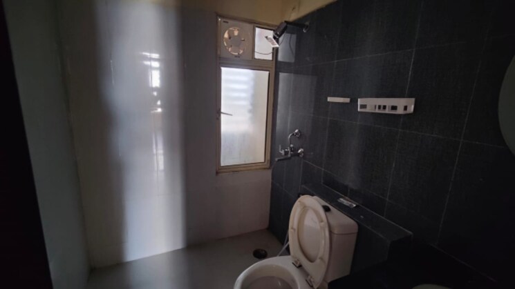 Bathroom, eros-sampoornam 2 Bedroom 835 Sq.Ft. Apartment In Sector 2 Greater Noida Greater Noida 8112632