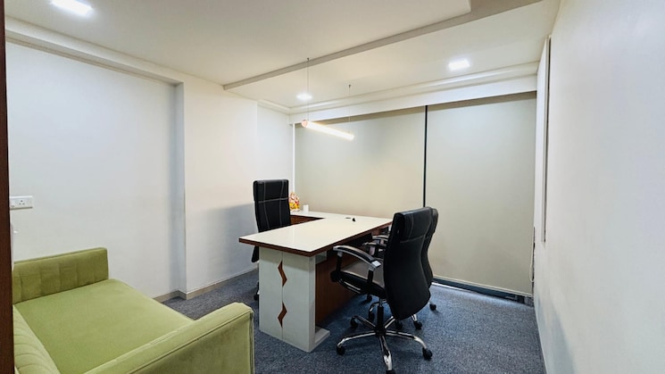 Team Area, thaltej Commercial Office Space 1061 Sq.Ft. In Thaltej Ahmedabad 8112635